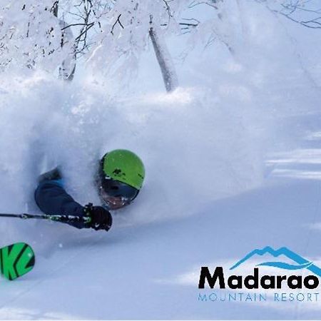 Madarao Kogen Hotel Iiyama Esterno foto